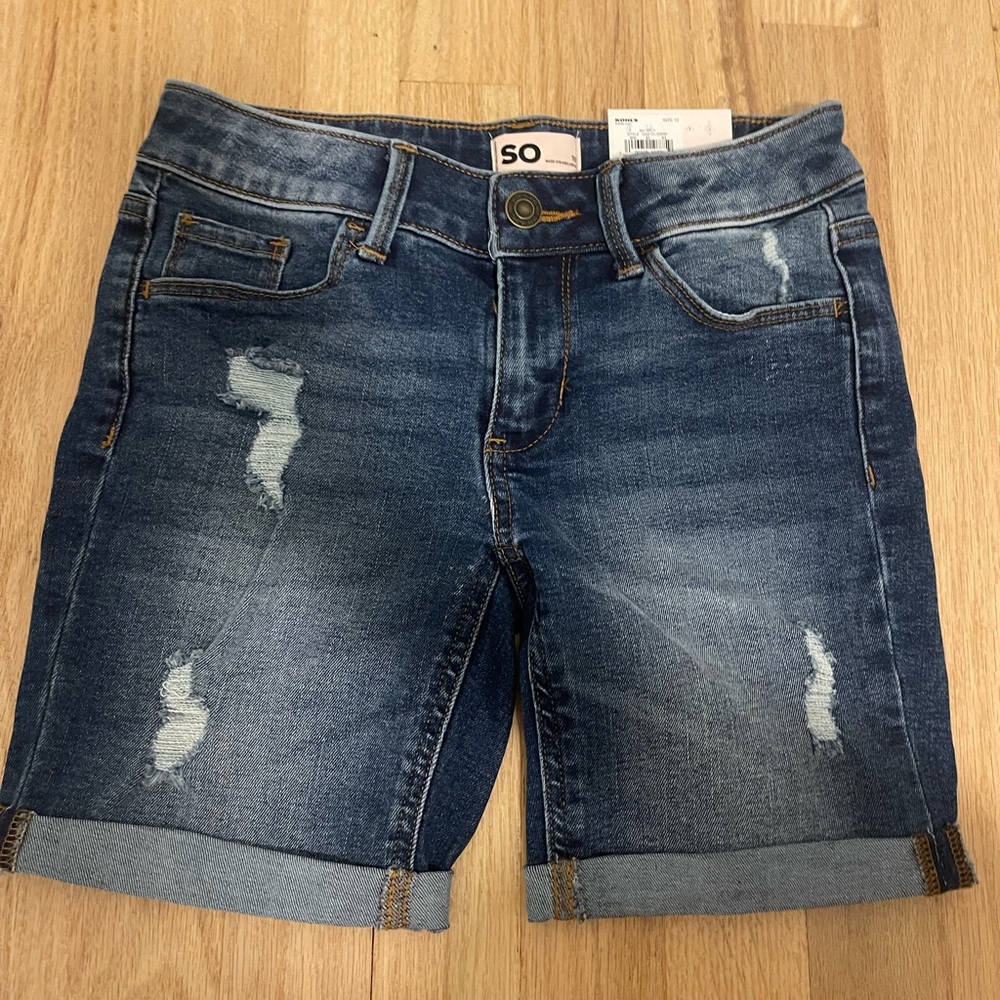 Kohl’s girls bermuda jean shorts with rips; size 10